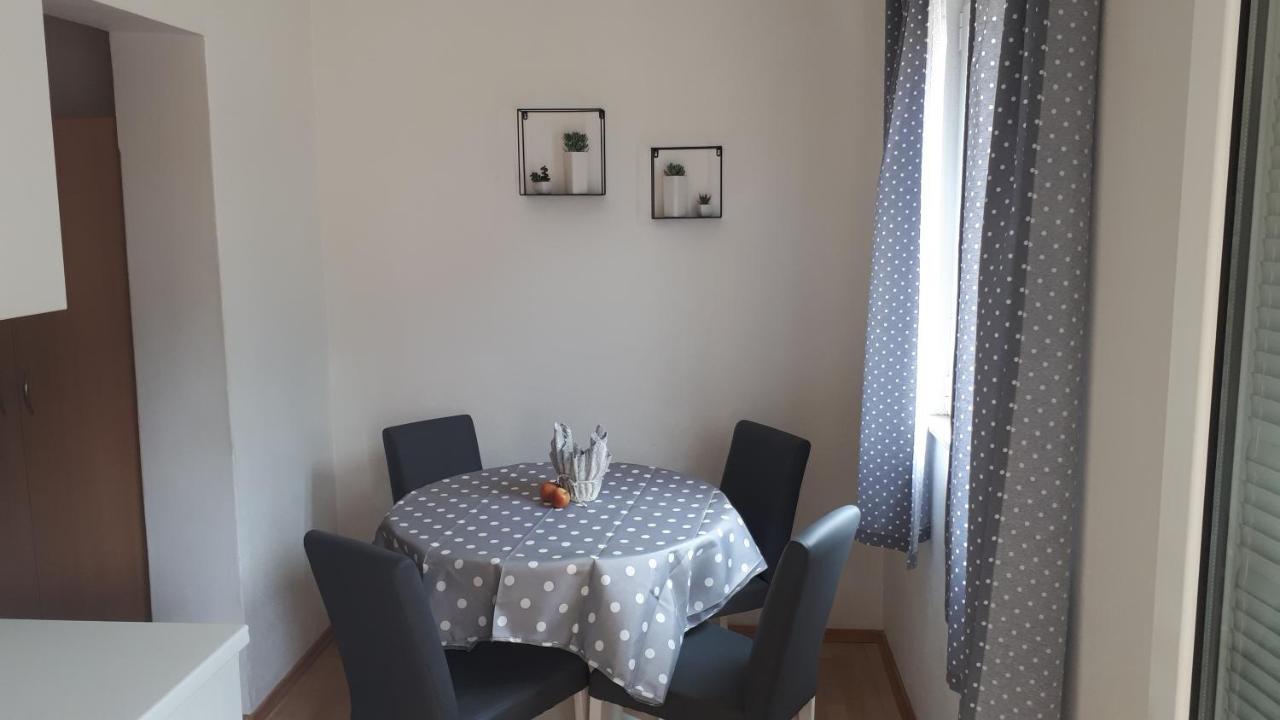 Apartmani Riba ماكارسكا المظهر الخارجي الصورة